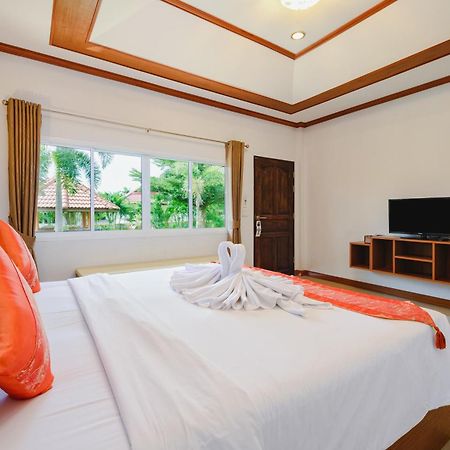 Phuket Airport Villa Ban Bo Han Eksteriør bilde